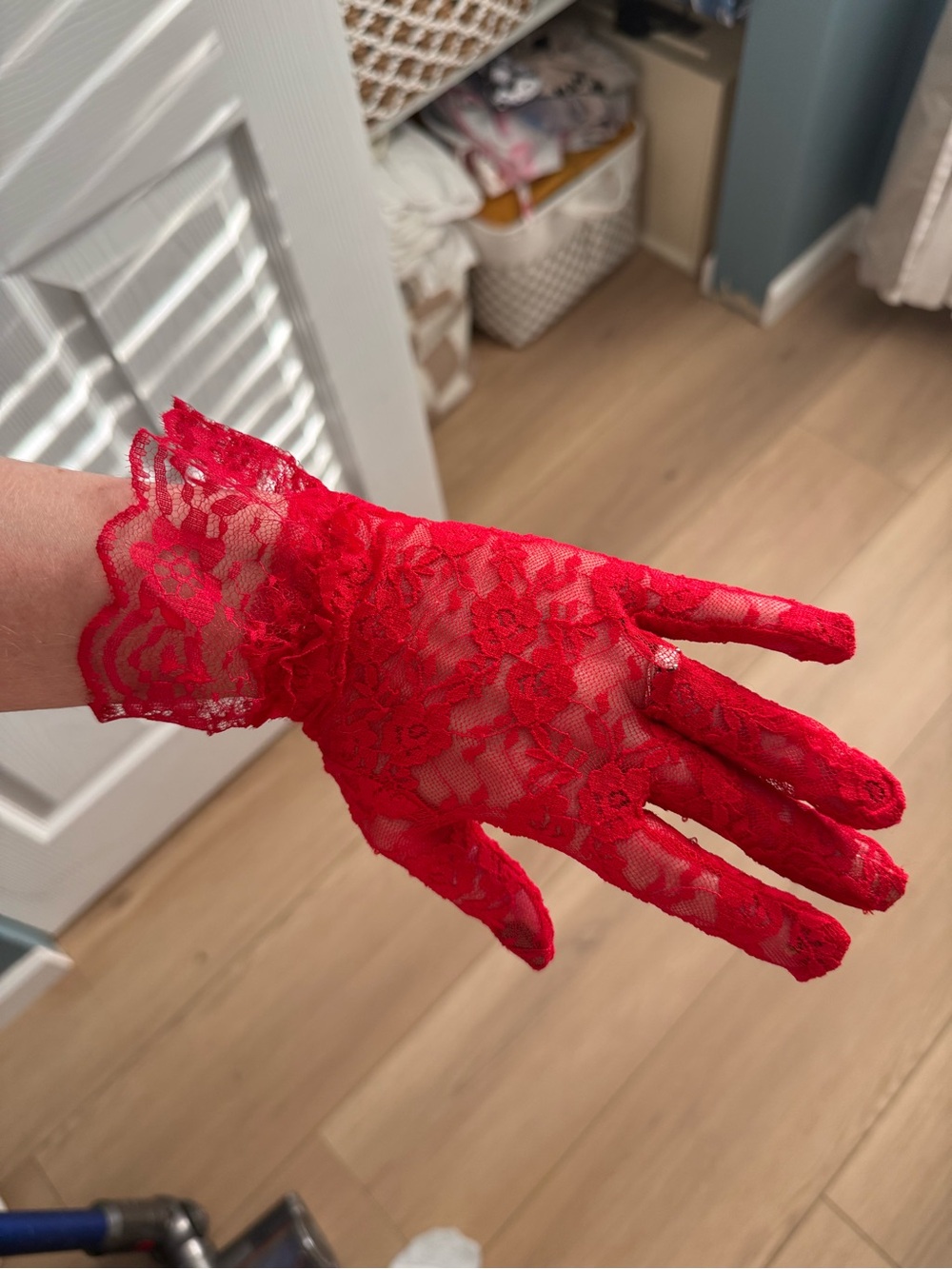Red Lace Wrist Gloves - Women Accessories